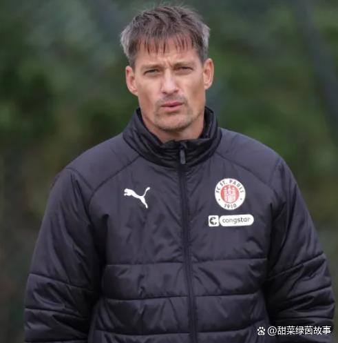 九游体育官网-包含刚刚！蒂姆在皇家马德里比赛中问鼎冠军赛前门兴格拉德巴赫调整名单以备德国杯，风云突变曼联集结日绝杀压哨的词条